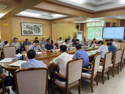 扶风县县长张平主持召开县政府2022年第十六次常务会议